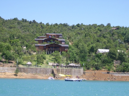 Fotografía 4 de Cabañas Lazcano en Colbun, Maule
