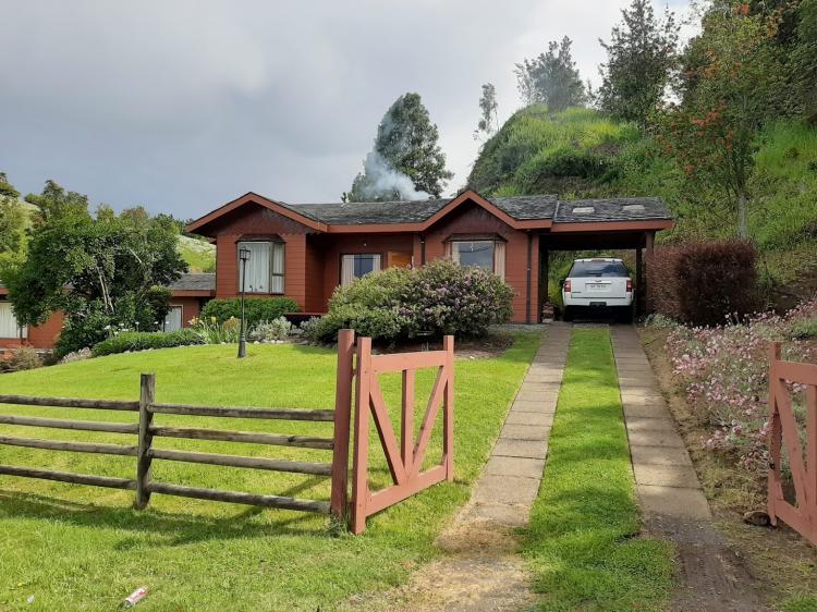 Cabañas Mindanao Housing en Frutillar, Los Lagos