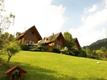 Cabañas Jardines del Caburgua en Pucon, Araucania